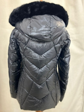 Geacă scurtă lucioasă negru [1]