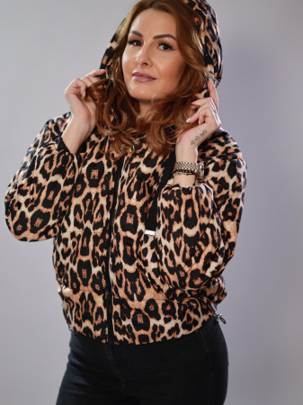 Geacă scurtă alb-maro animal print cu glugă [1]