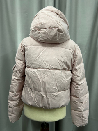 Geacă scurtă roz cu glugă [1]