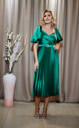 Rochii de seară - Rochie midi elegantă cloș verde