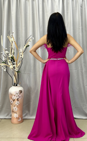 Rochie Elegantă Lungă Fucsia cu Pene [3]