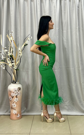 Rochie Elegantă Lungă Verde cu Pene [2]