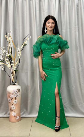 Rochii elegante lungi - Rochie Elegantă Lungă Verde cu Umeri din Voal Perlată