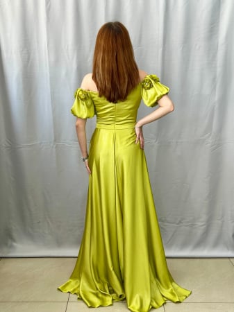 Rochie elegantă lungă verde fistic [2]