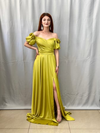 REDUCERI - Rochie elegantă lungă verde fistic