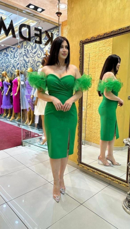 Rochii de ocazie - Rochie Elegantă Medie Verde cu Umeri din Voal