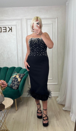 Rochie Elegantă Midi Neagră cu perle și pene [3]