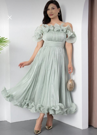 Rochie Elegantă Vernil cu Volane și Umeri Goi [1]