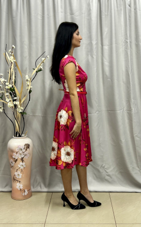 Rochie Elegantă Medie Fucsia Floral Cloș [1]