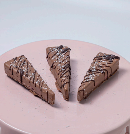 Prajituri - Prajitura de Ciocolata cu insertie de Visine