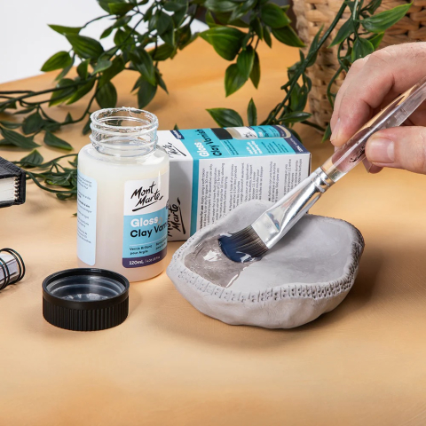 Varnish lucios lut Mont Marte 120ml [5]