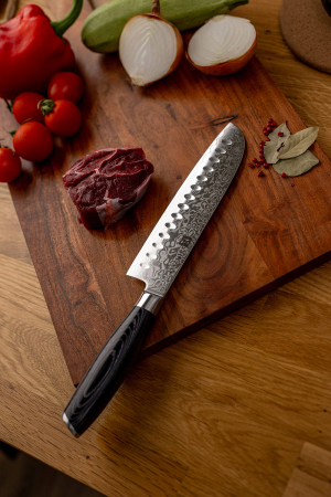 Cutit de bucatarie profesional din otel de Damasc, Xinzuo, lungimea lamei 178 mm, 67 straturi, pentru carne, legume, fructe, feliere, gatit zilnic, rezistent la coroziune si rugina, negru [7]