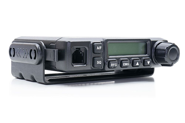 STATIE RADIO CB PNI ESCORT HP 6500  cu suport [3]
