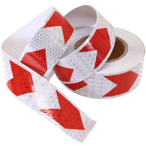 Banda reflectorizanta alba cu sageata rosie 07R/W 10cm x 25m [1]