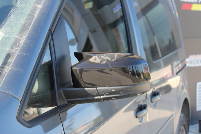 Capace oglinda tip BATMAN compatibile Volkswagen Caddy (2015-2020) Piano Black [2]