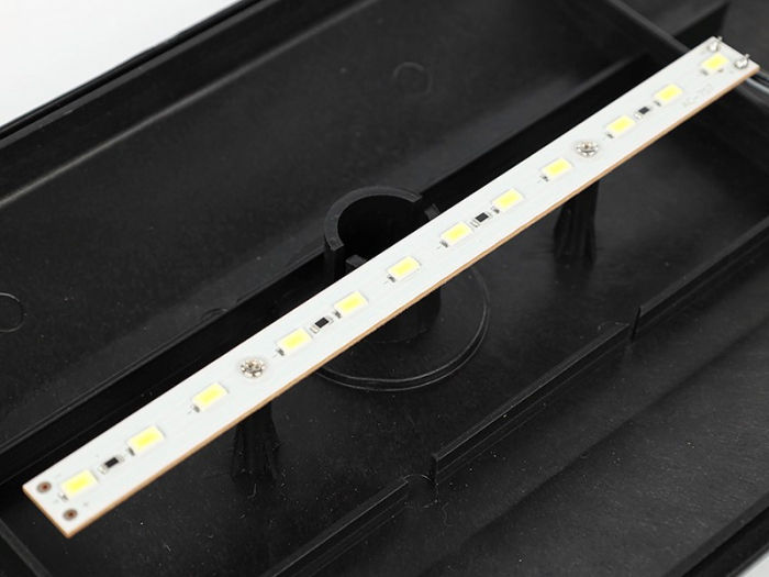 Caseta TAXI LED 12V cu Iluminare Alba, Fixare Magnetica, Cablu Alimentare 1.8 m, Alba [6]