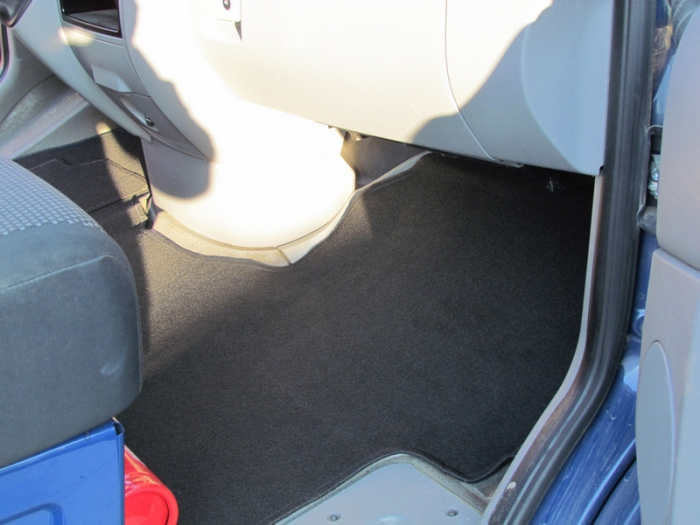 Covoare mocheta MERCEDES SPRINTER 02.2006-2018 [8]
