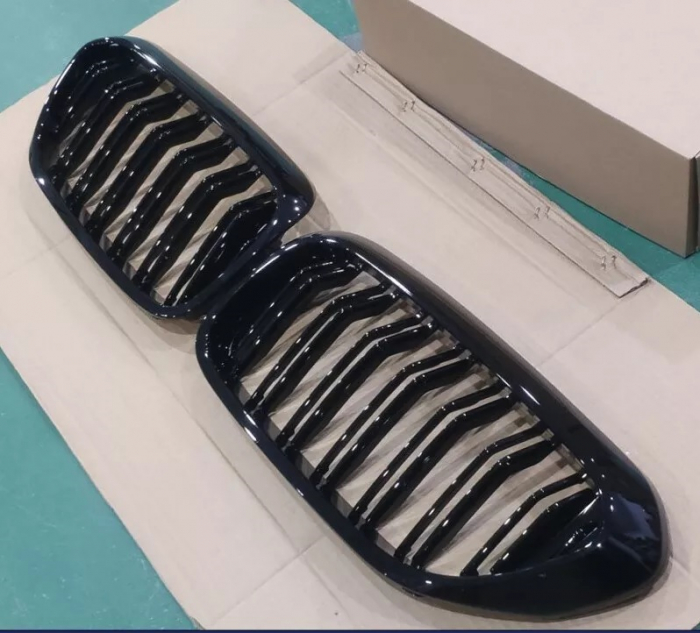 Grile duble pentru BMW Seria 5 G30 G31 G38 520i, 523i, 528i, 530i, 535i, 550i, 520d, 530d, 530e, 530eX, 530iX, 550iX (xDrive), 540dX 2017-2019 Luciu Negru [9]
