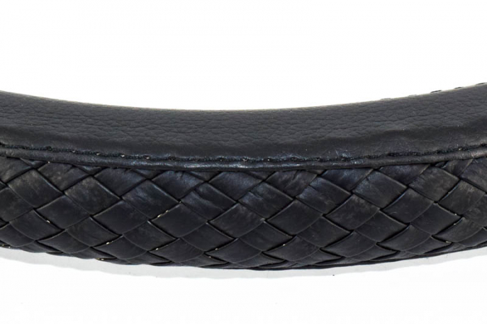 Husa volan FX98 din imitatie de piele impletita marime: M culoare: negru [2]