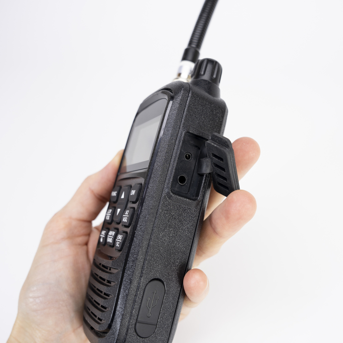 Kit Statie radio CB portabila PNI Escort HP 92 multi standard 4W, 12-24V AM-FM cu antena CB PNI Extra 45 cu magnet [12]