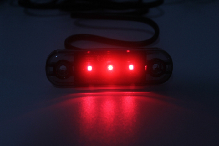 Lampa gabarit laterala LED roșu fumuriu rezistent la apă IP67, 12V/24V Cablu 30 cm - E9 10R-06, ECE R10, ECE R148 [9]