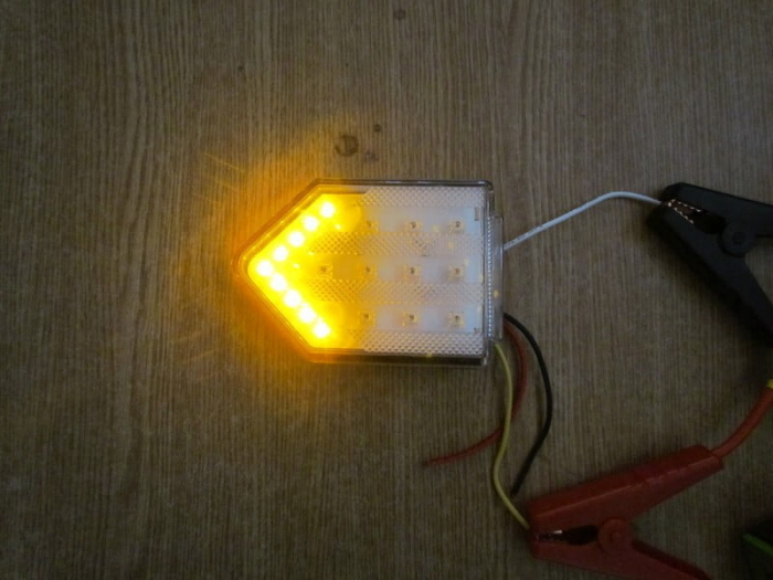 Lampa stop camion DF TRL001 cu sticla TRANSPARENTA LED 12v [2]