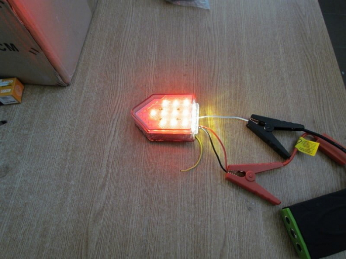 Lampa stop camion DF TRL001 cu sticla TRANSPARENTA LED 12v [5]