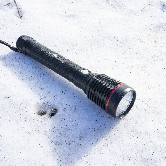Lanterna PNI Adventure F420 din aluminiu cu led 1000lm pana la 420m, acumulator 8000 mAh, functioneaza 10 ore continuu, incarcare micro USB [9]