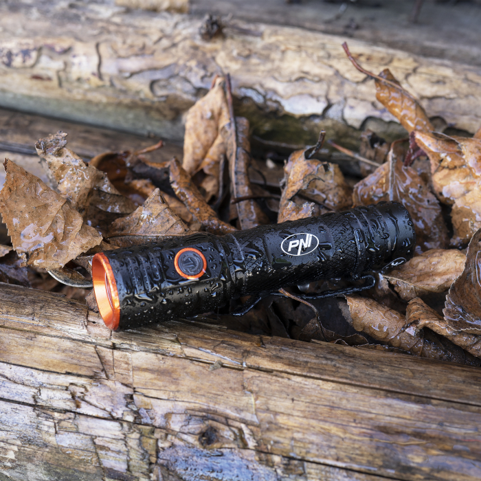 Lanterna PNI Adventure F650 cu LED 20W, 2000lm, din aluminiu, IPX6, acumulator inclus, incarcare prin USB tip C [13]