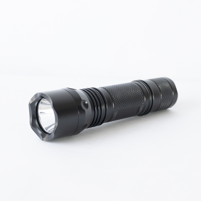 Lanterna PNI Adventure FDW28 5W, 650 lm, pana la 200 m, acumulator 18650 3000mAh [3]