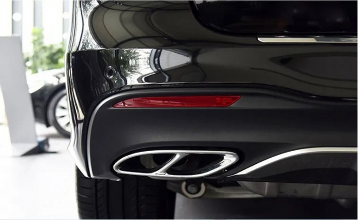 Ornamente toba compatibil Mercedes Clasa C W205 S205 pachet AMG -Argintiu [1]