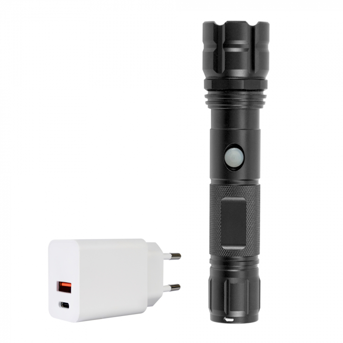 Pachet lanterna PNI Adventure F10 din aluminiu cu LED 6W, 500lm pana la 200m focus, cu acumulator si alimentator PNI CHG300 cu port USB C, QC3.0, PD3.0, PPS si port USB-A, 30W [1]