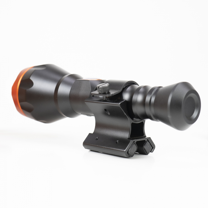 Pachet lanterna PNI Adventure F550 Crystal LED, 10W si suport de montaj magnetic PNI FLM33 [3]