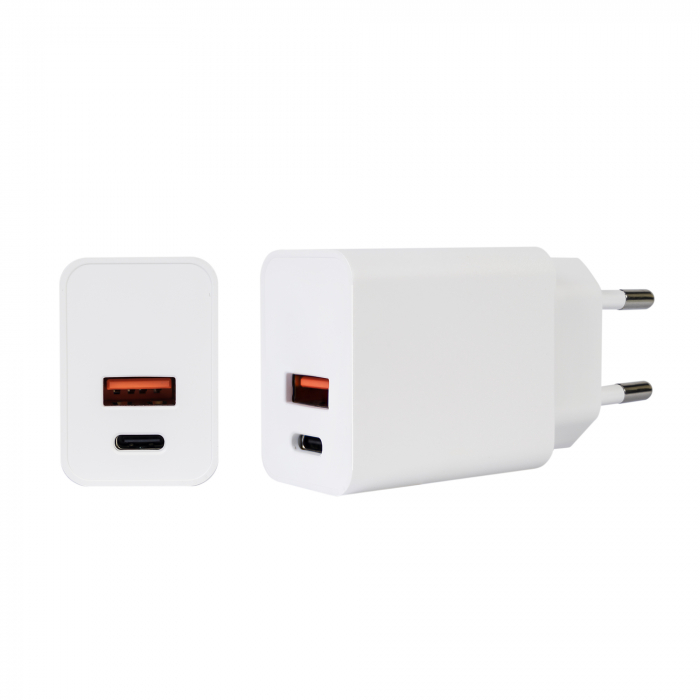 Pachet lanterna PNI Adventure F650 cu LED 20W, 2000 lm, din aluminiu, IPX6, acumulator inclus si alimentator PNI CHG300 cu port USB C, QC3.0, PD3.0, PPS si port USB-A, 30W [7]