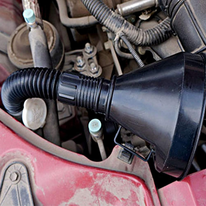 Palnie auto, pentru ulei si benzina, lungime tub 36 cm, plasa filtru pentru a nu permite intrarea impuritatilor [11]