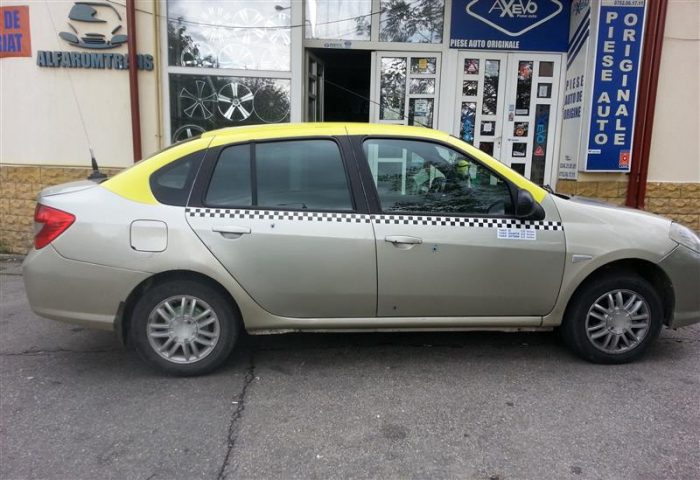 Perdele interior Renault Symbol 2008–2013 sedan [1]