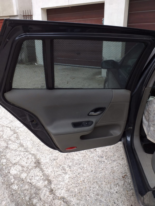 Perdelute interior Renault Laguna II (2001-2007) Break [2]