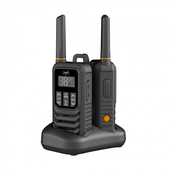 Set 2 bucati Statie radio portabila 16 canale, Waterproof IP67, cu lanterna LED, buton SOS, VOX, USB-C [6]