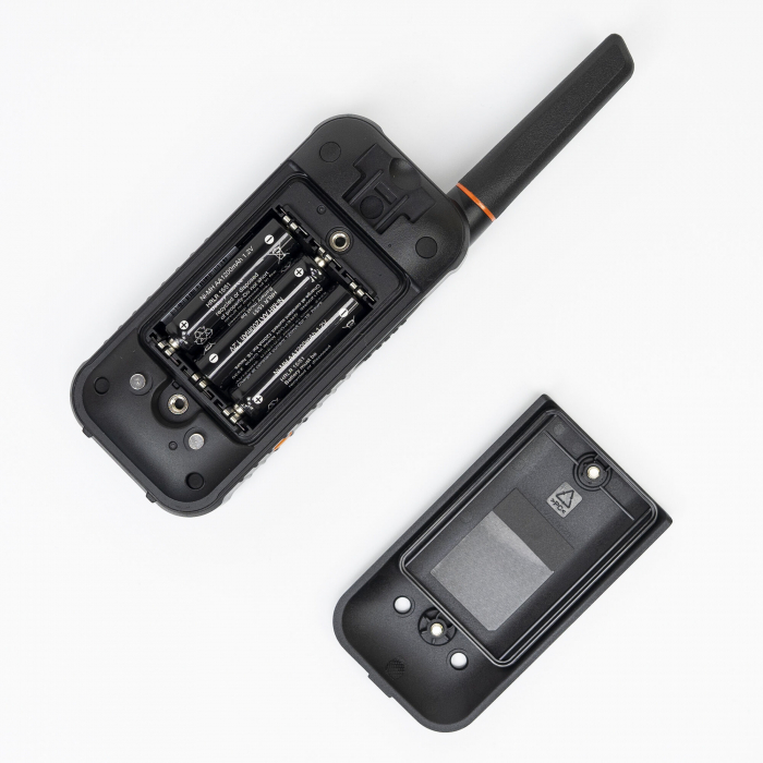 Set 2 bucati Statie radio portabila 16 canale, Waterproof IP67, cu lanterna LED, buton SOS, VOX, USB-C [3]