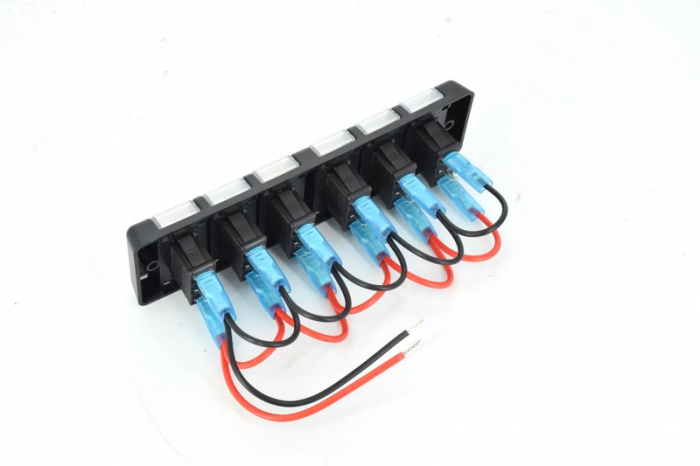 Panou 6 intrerupatore  12V/ 20A [2]