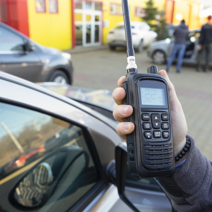 Statie radio CB portabila PNI Escort HP 82, multi standard, 4W, 12V, AM-FM, NRC, Dual Watch, Roger Beep, ASQ SQ reglabil, VOX [10]