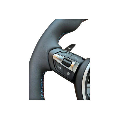 Volan sport piele compatibil cu modelele BMW Seria 1 F20,F21 Seria 2 F22,F23,F45,F87 Seria 3 F30,F31,F34 Seria 4 F32,F33,F36,F82,F83 X5 - F15 X3 - F25  [2]
