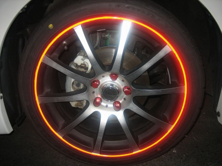 Abtibild jante culoarea galben. 0,64 cm X 9,6m [1]