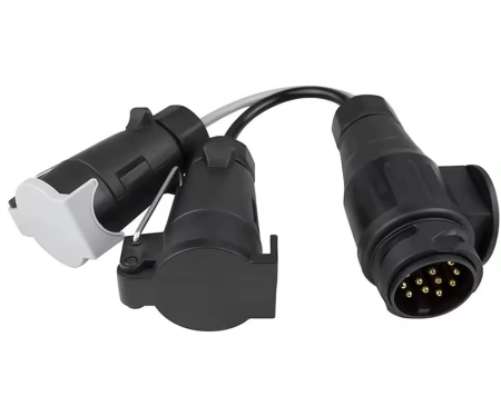 Accesorii Remorca - Adaptorul de priză pentru cârlig de remorcare de la 13 la 7 pini, 12V