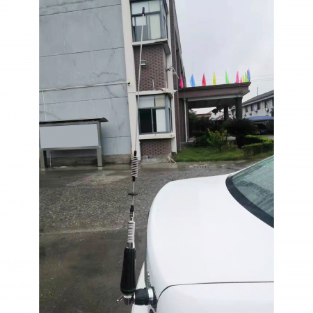Antena CB PNI LED 850 rabatabila, 85 cm, 26-28 MHz, 300 Watt, ilumineaza in timpul emisiei, tip filet PL, fara accesorii [7]