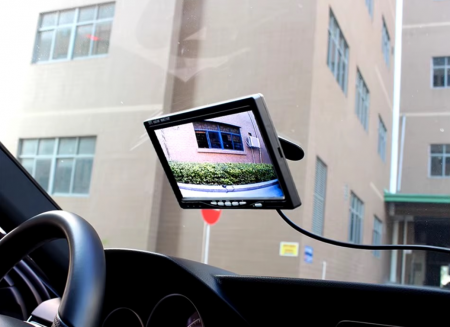 Camere Video Auto Marsarier cu ecran de 7 inch, suport și telecomandă, 18 LED-uri IR, calitate HD, 12-24V [1]