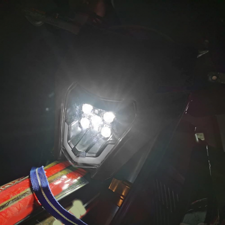 Carena si far LED fata pentru motociclete, Negru, cu faza scurta si lunga – Model universal pentru ENDURO / Trail / Streetfighter [3]