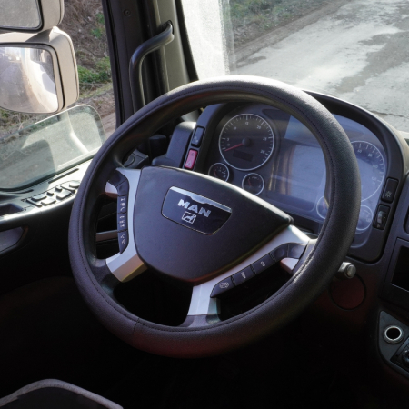 Huse Volan Camion - Husa Volan Piele Ecologica Perforata Negru 40-42