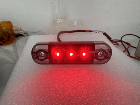 Lampa gabarit laterala LED roșu fumuriu rezistent la apă IP67, 12V/24V Cablu 30 cm - E9 10R-06, ECE R10, ECE R148 [10]