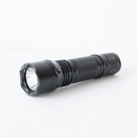 Lanterna PNI Adventure FDW28 5W, 650 lm, pana la 200 m, acumulator 18650 3000mAh [2]
